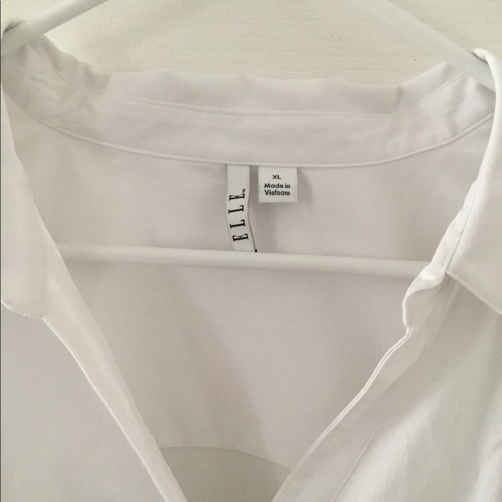 Ladies top - Picture 2 of 4